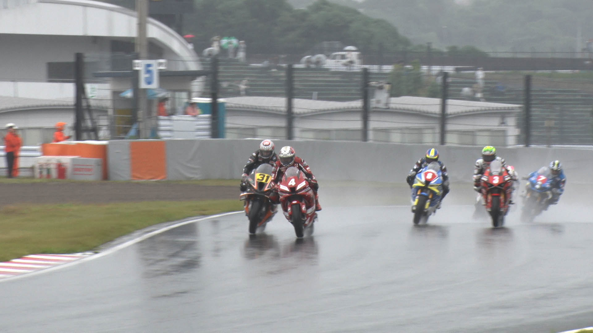 Rd.7 JSB1000 Race2
